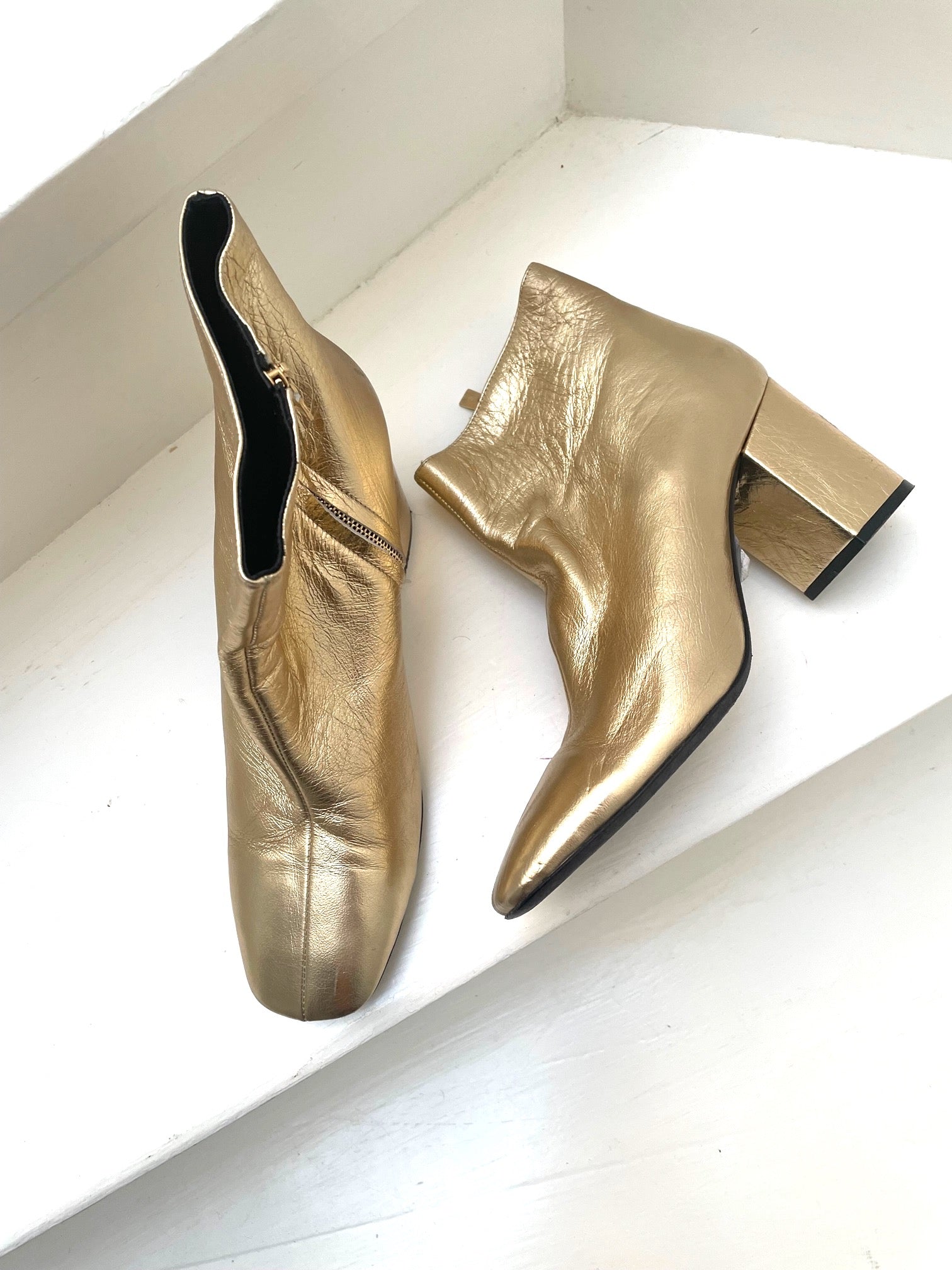 hellig Konklusion Forpustet Anine Bing guld støvletter – Fashionistas